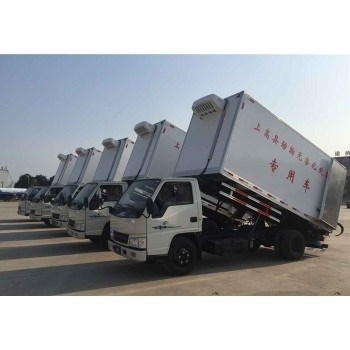 病死動(dòng)物無(wú)害化處理收集運(yùn)輸專用車(chē) 專業(yè)設(shè)備助力公共衛(wèi)生安全